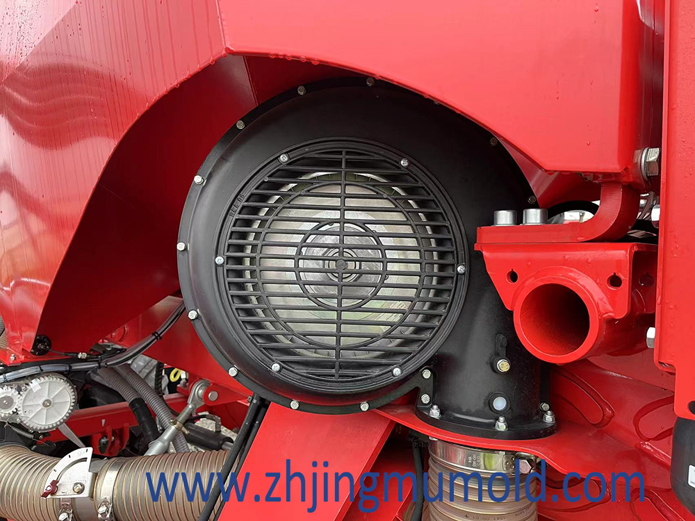 精模总经理拜访德国的农机注塑模具厂客户