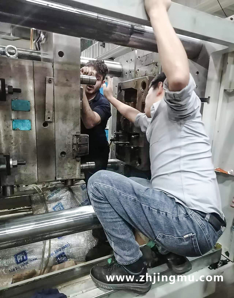 精模公司提供ODM服务中东维修服务点模具维修和组装技术指导