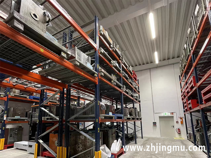 精模公司到德国给精密注塑模具的客户回访