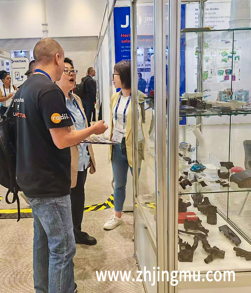 珠海市精模公司进军墨西哥注塑模具市场