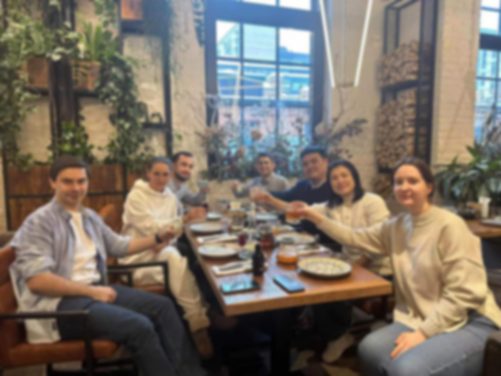 精模注塑工艺技术总监拜访俄罗斯客户