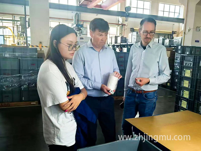 德国高端家居护理产品的龙头企业对我司工厂参观盛赞