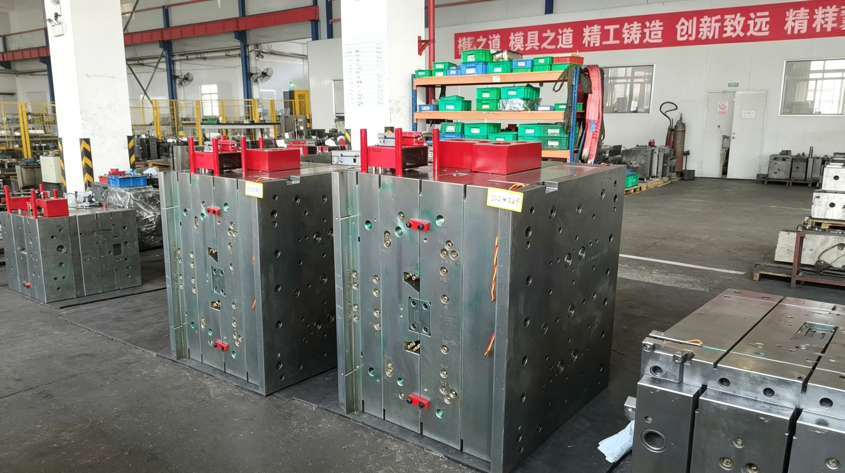 汽车注塑模具方向盘按键模具出口墨西哥 汽车注塑模具方向盘按键模具出口墨西哥
