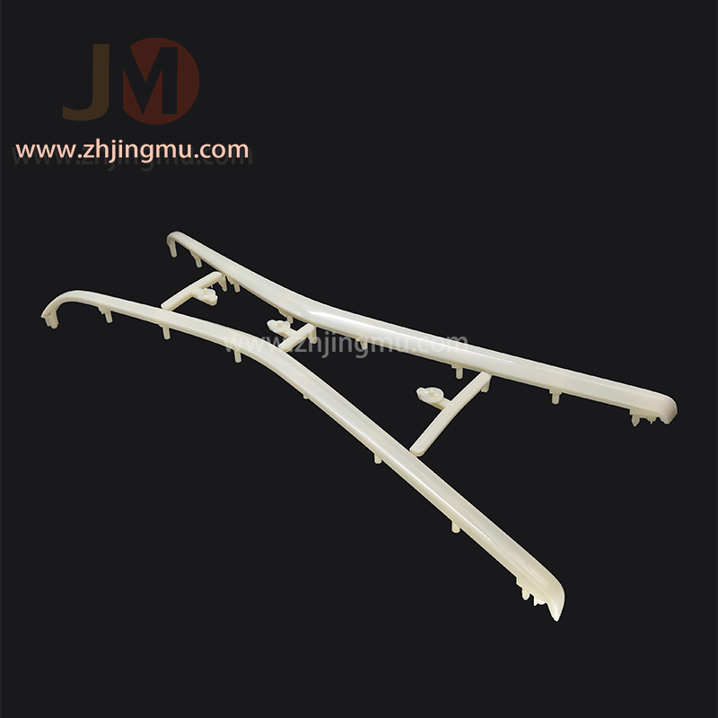 汽车大灯饰条注塑件模具