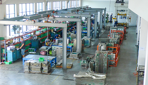 高低压精度内螺纹盖注塑成型